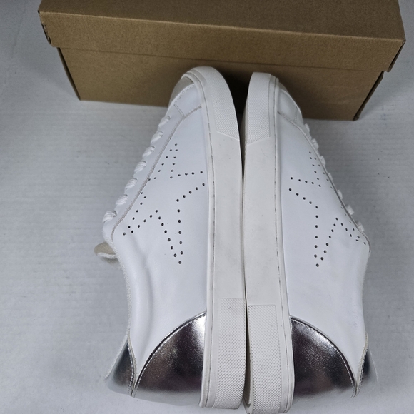 Steve Madden Rezume White and Silver Star Sneakers with Suede  Size Women's 10 - Picture 7 of 11
